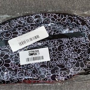 *NWT* Takashi Murakami X ComplexCon Skulls & Flowers Fanny Pack